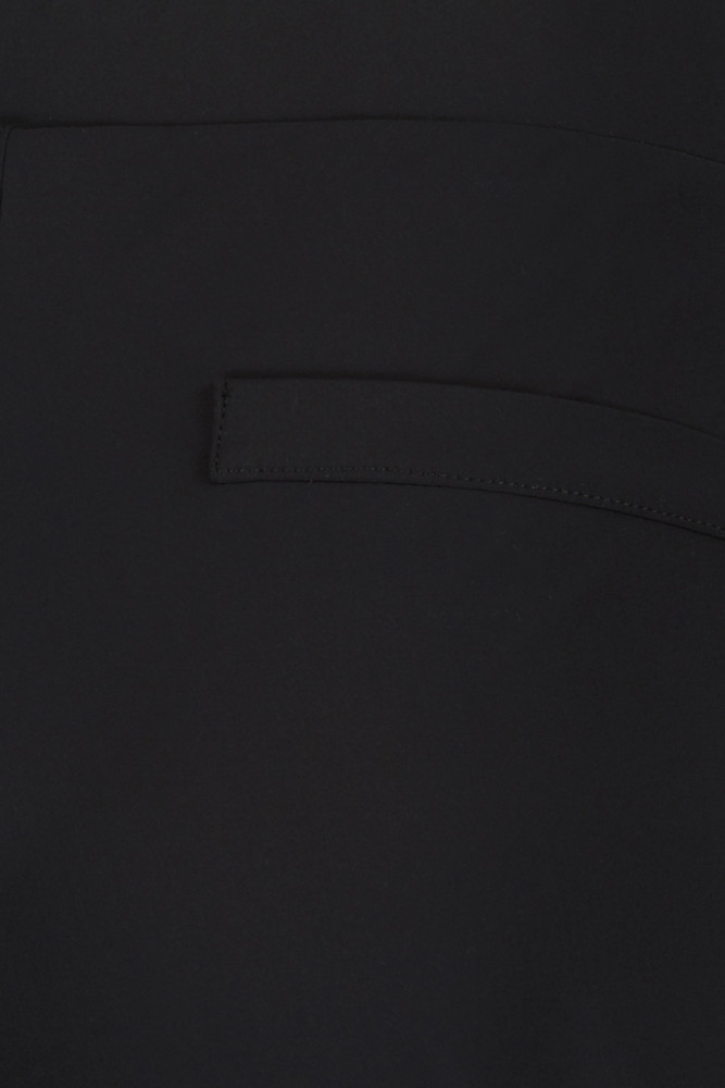 Rome Short Met Knoopdetail Zwart Rome Short Met Knoopdetail Zwart