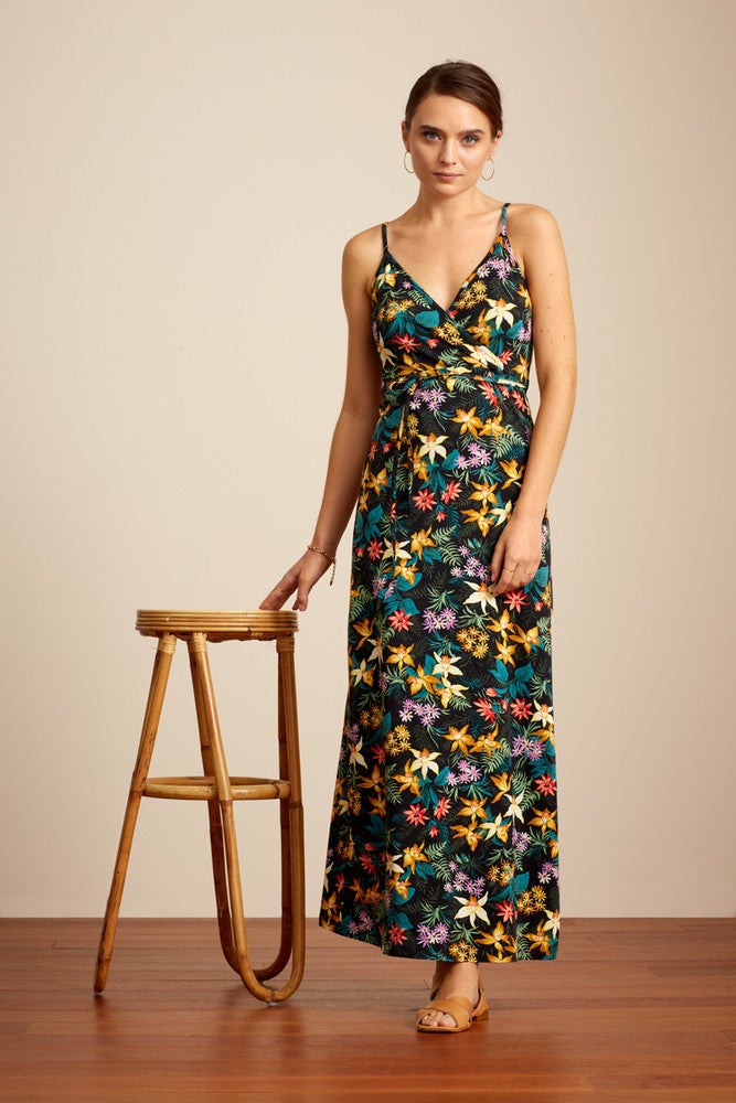 Kiki Maxi Dress Santa Lucia Zwart Kiki Maxi Dress Santa Lucia Zwart