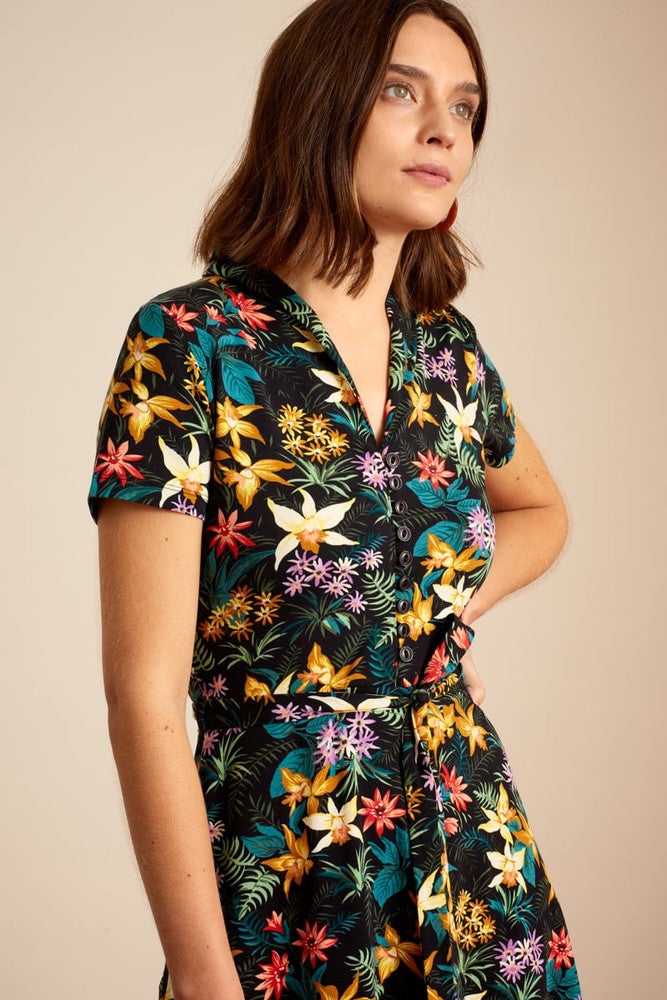 Emmy Dress Santa Lucia Zwart Emmy Dress Santa Lucia Zwart