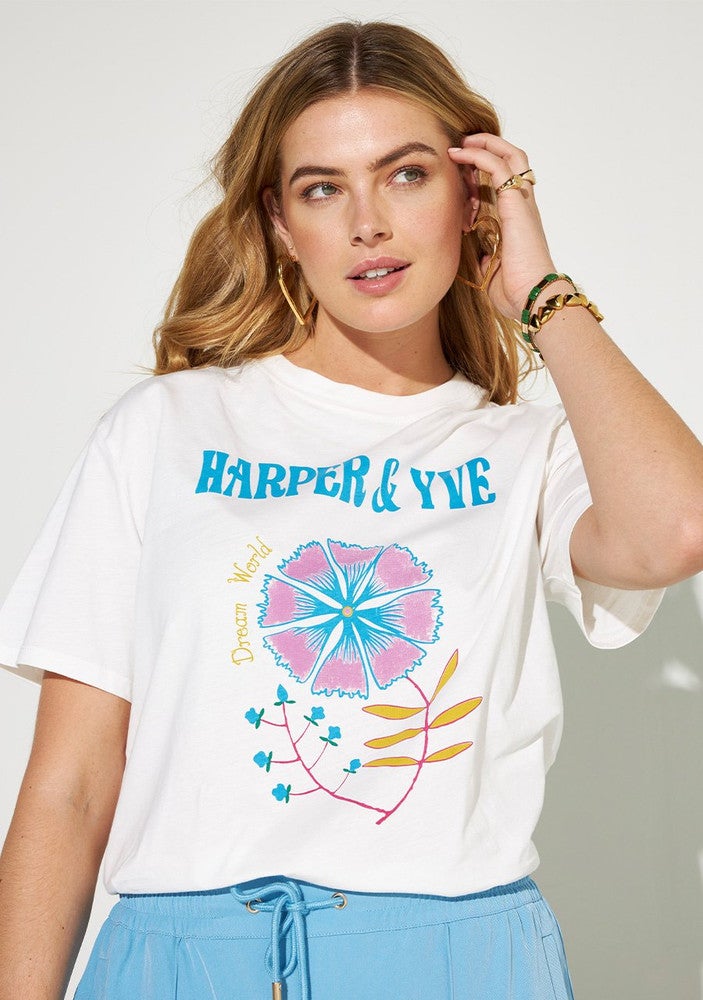 Dreamworld Shortsleeve Off White KL Dreamworld Shortsleeve Off White KL