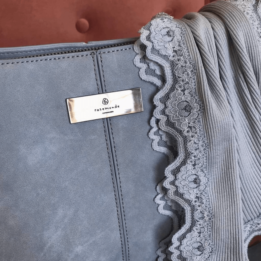 Babette Silk Top With Lace Licht Grijs KL Babette Silk Top With Lace Licht Grijs KL