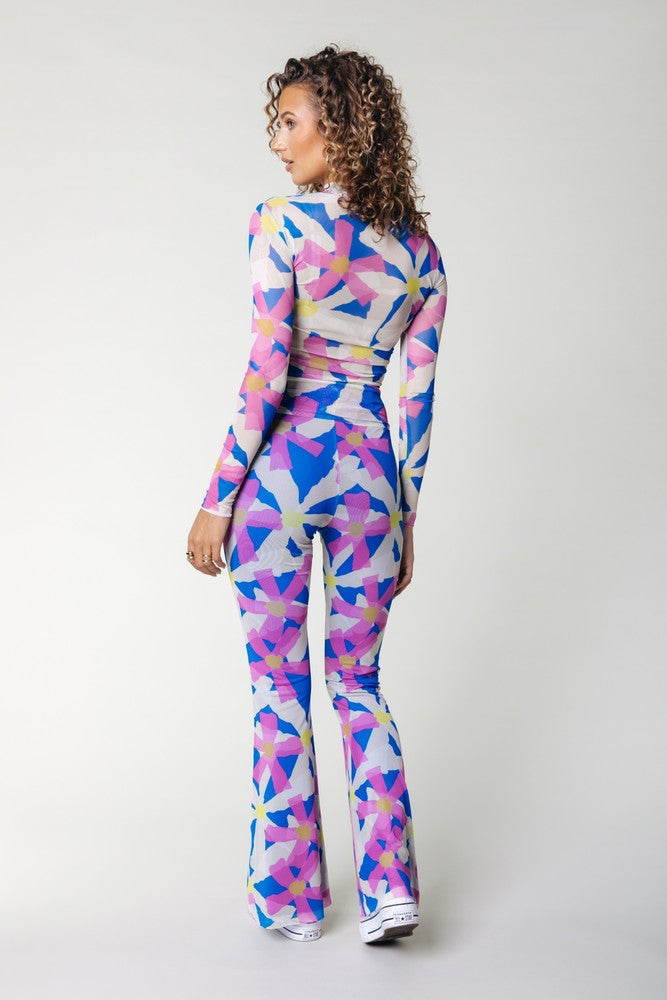 Big Flower Mesh Extra Flare Pants Roze KL Big Flower Mesh Extra Flare Pants Roze KL