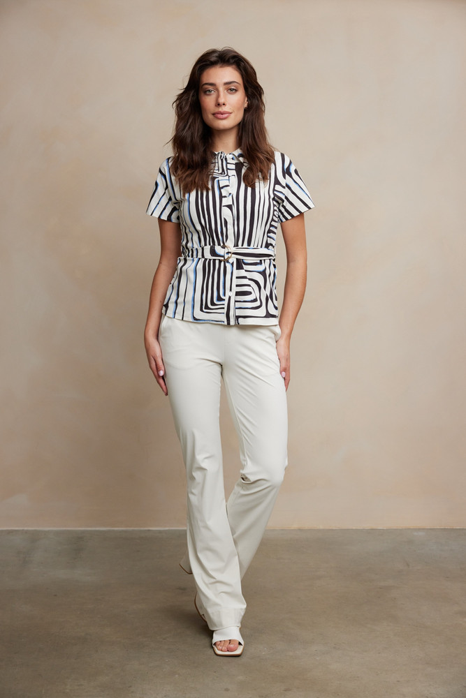 Serena Flared Wit Serena Flared Wit