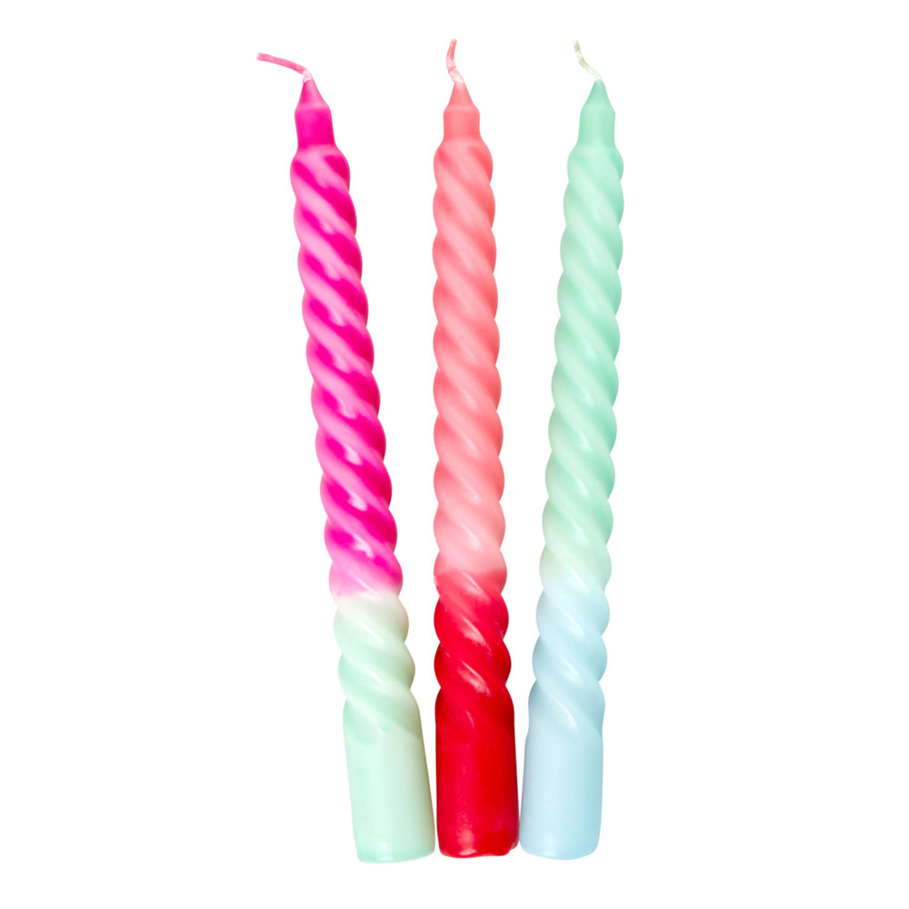 Twisted Candle Zwart KL Twisted Candle Zwart KL
