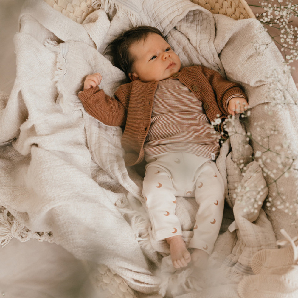 baby cardigan knit Bruin 1 baby cardigan knit Bruin 1