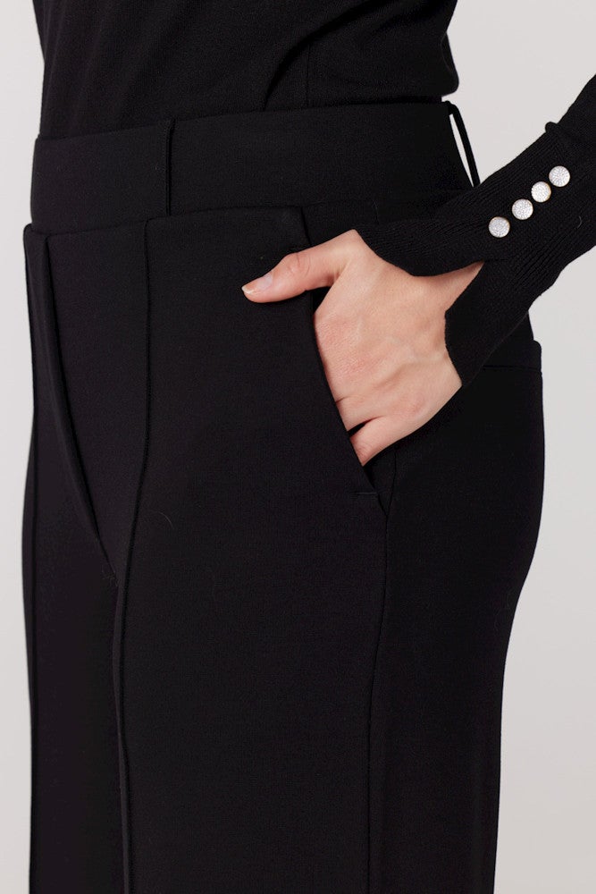 Aleid hv404 wide pants Zwart 1 Aleid hv404 wide pants Zwart 1