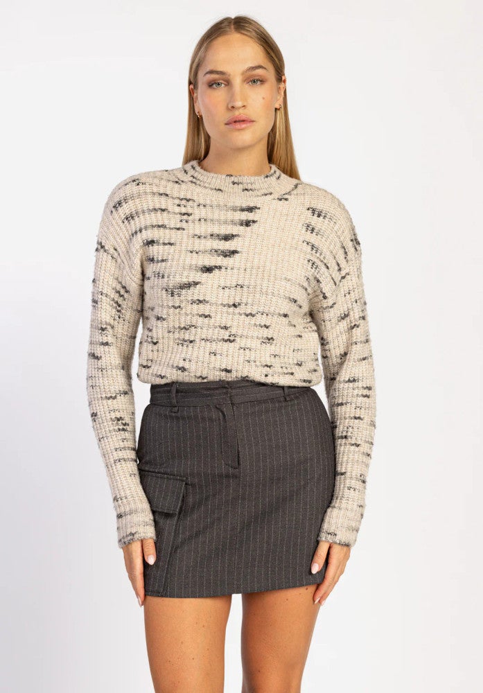 PASCALE PINSTRIPE VIS 548 Zwart 1 PASCALE PINSTRIPE VIS 548 Zwart 1