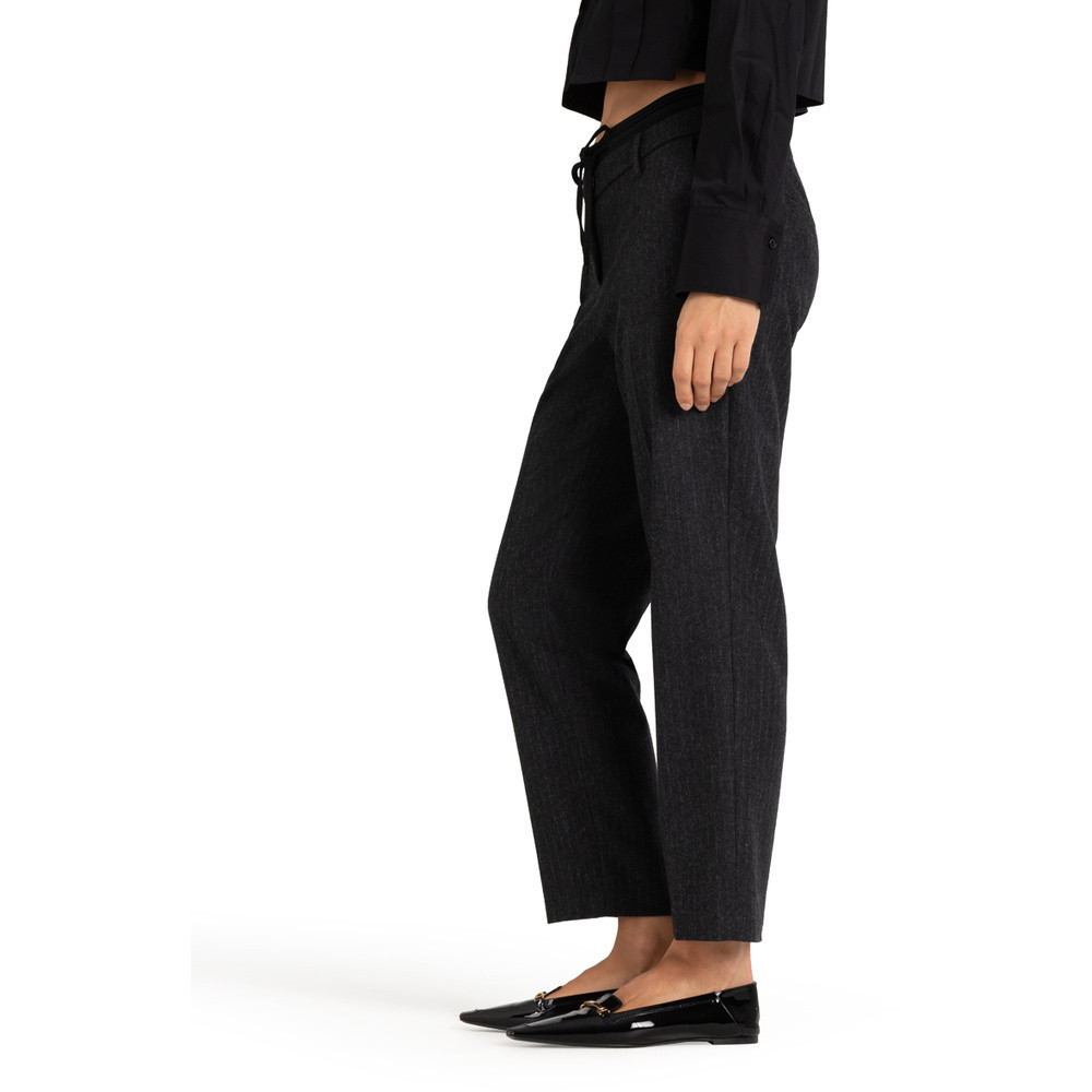 Karen Grijs KL Karen Grijs KL