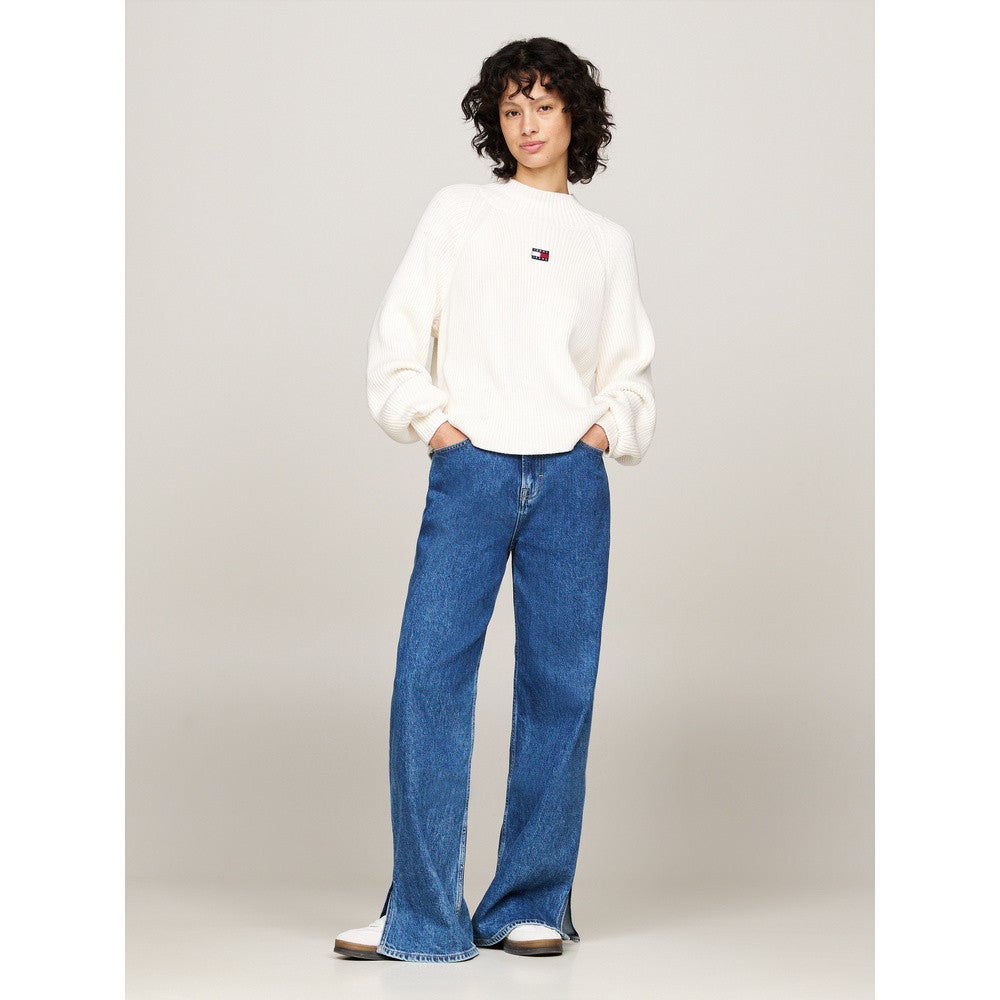 TJW Badge Mockneck Sweater Ecru TJW Badge Mockneck Sweater Ecru