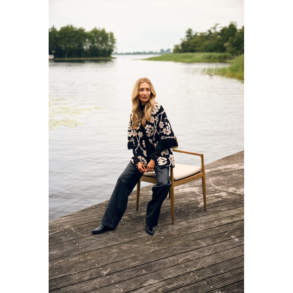 Casey Gilet Zwart 1 Casey Gilet Zwart 1