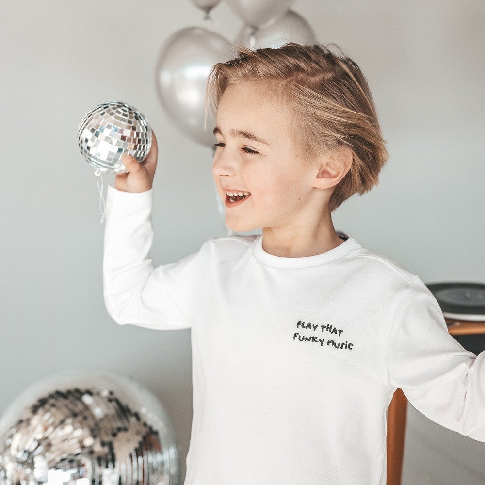 Funky Music Oversized Longsleeve Off White Funky Music Oversized Longsleeve Off White