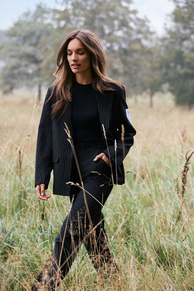 Trouser Nienke Zwart 1 Trouser Nienke Zwart 1