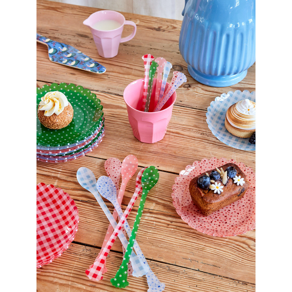 Cake Plate With Red Rood Cake Plate With Red Rood
