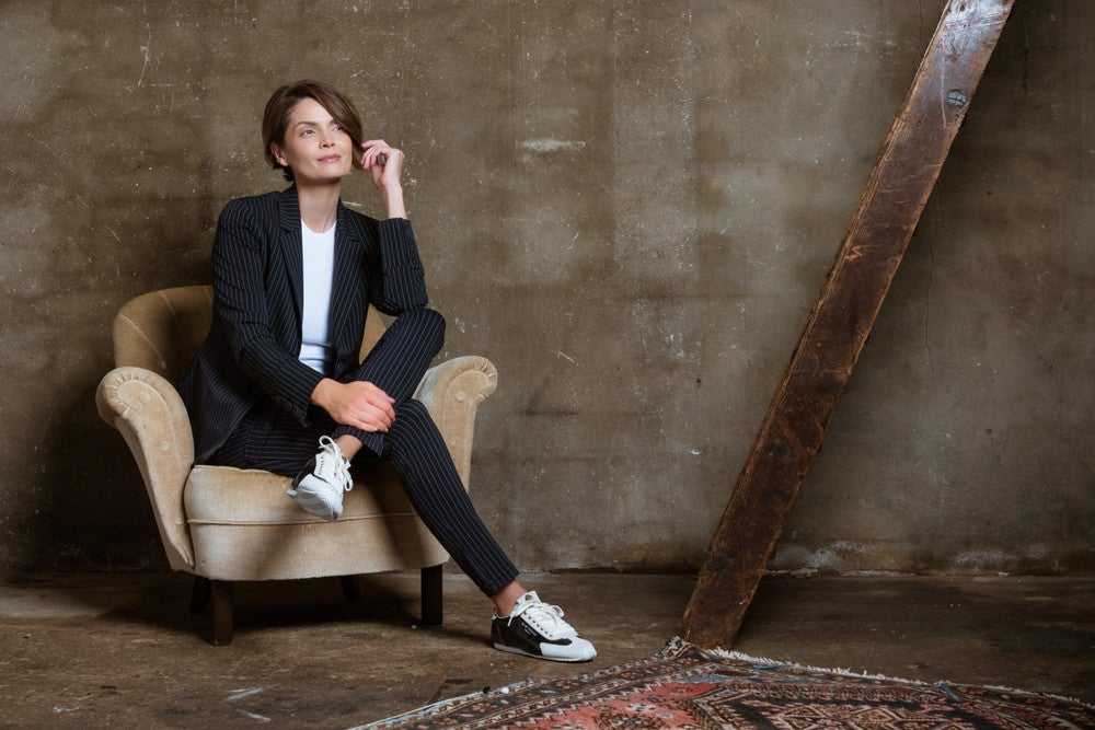 Manja V Zwart 1 Manja V Zwart 1