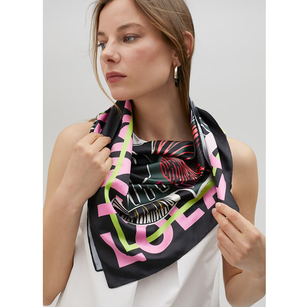 Satijnen sjaal met weelderige bladeren Multi Satijnen sjaal met weelderige bladeren Multi