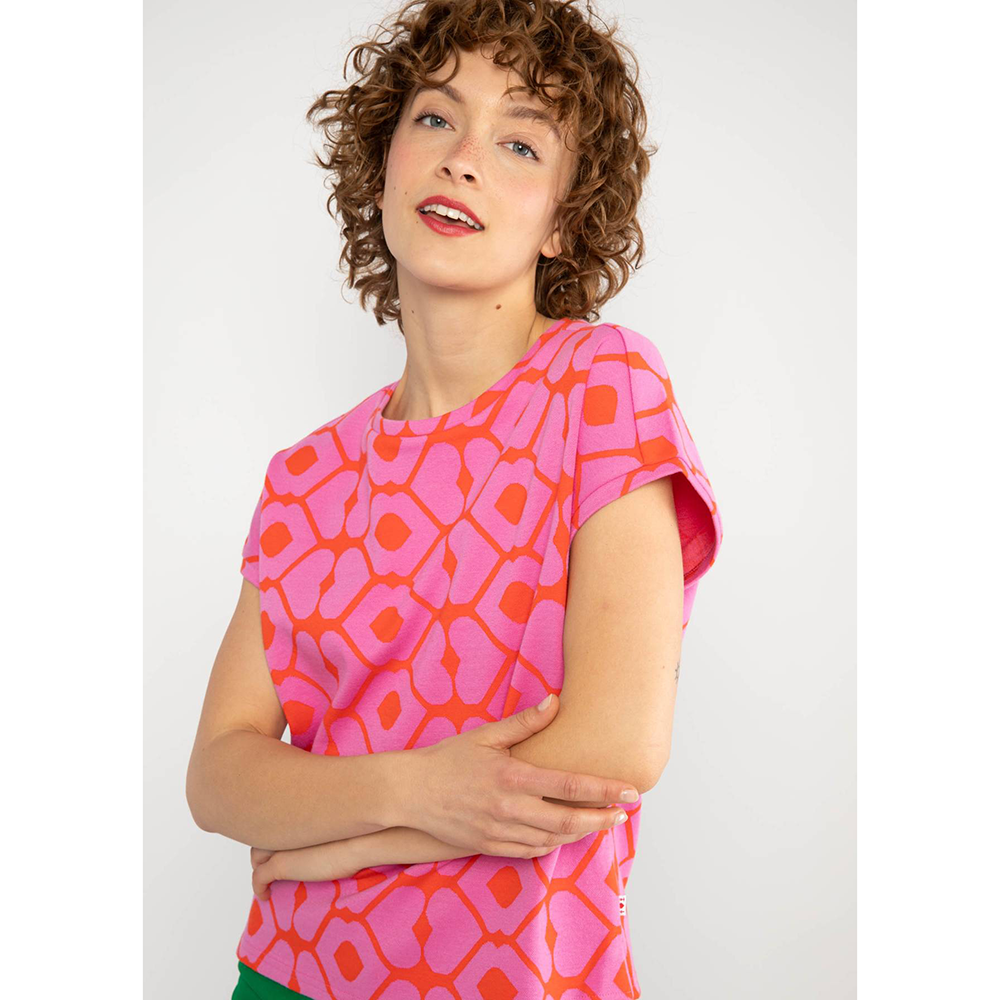 Teesily Roze Teesily Roze