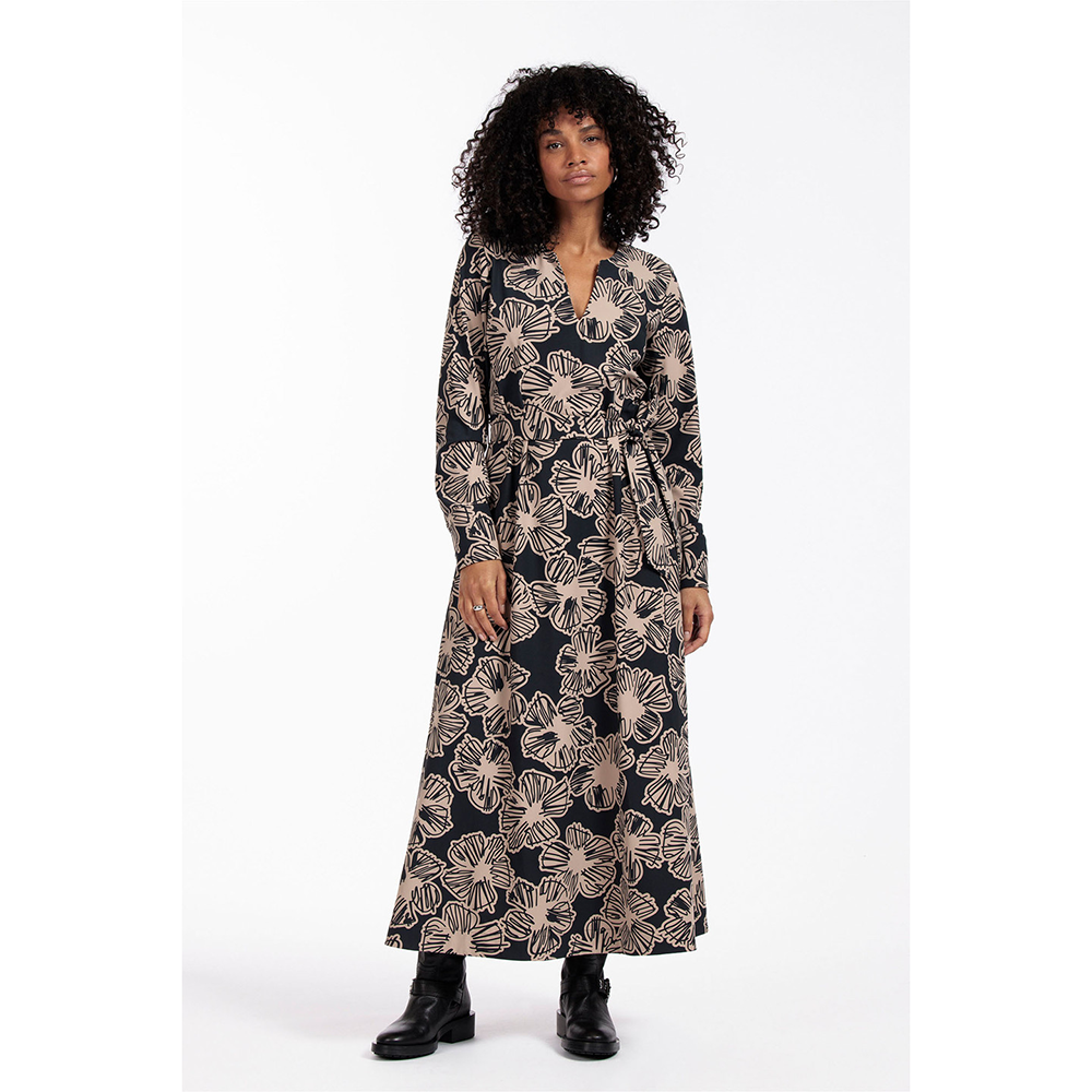 Felice flower dress Zwart 1 Felice flower dress Zwart 1