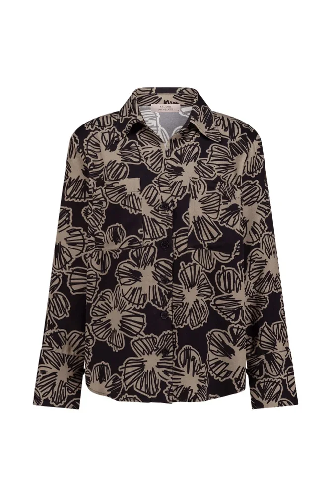 Ragna flower satin blouse Zwart 1 Ragna flower satin blouse Zwart 1