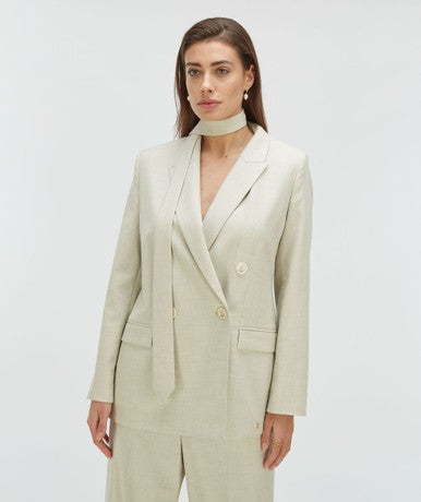 ISE straight fit blazer with strap Beige ISE straight fit blazer with strap Beige