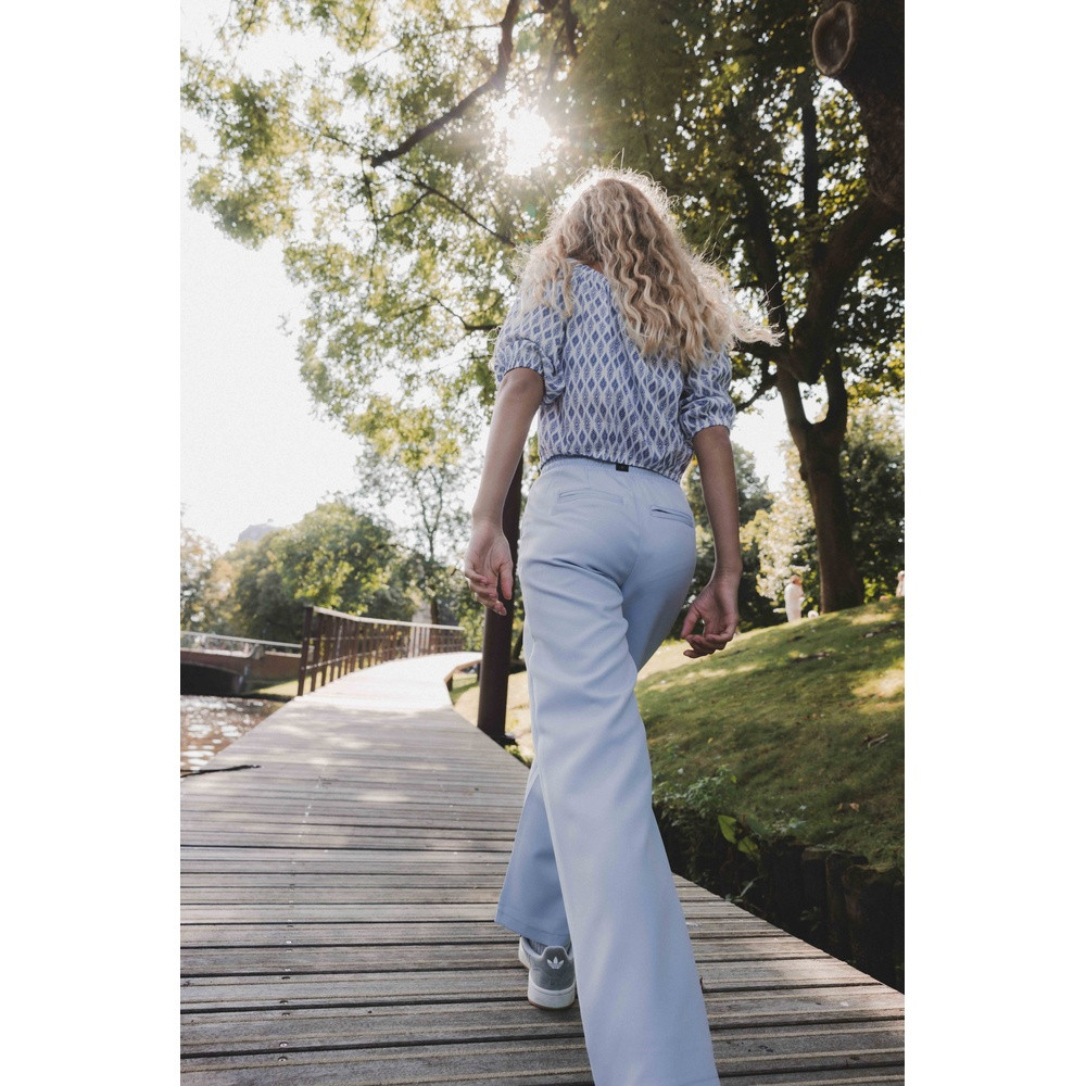 Pants Sporty Trainers Licht Blauw Pants Sporty Trainers Licht Blauw