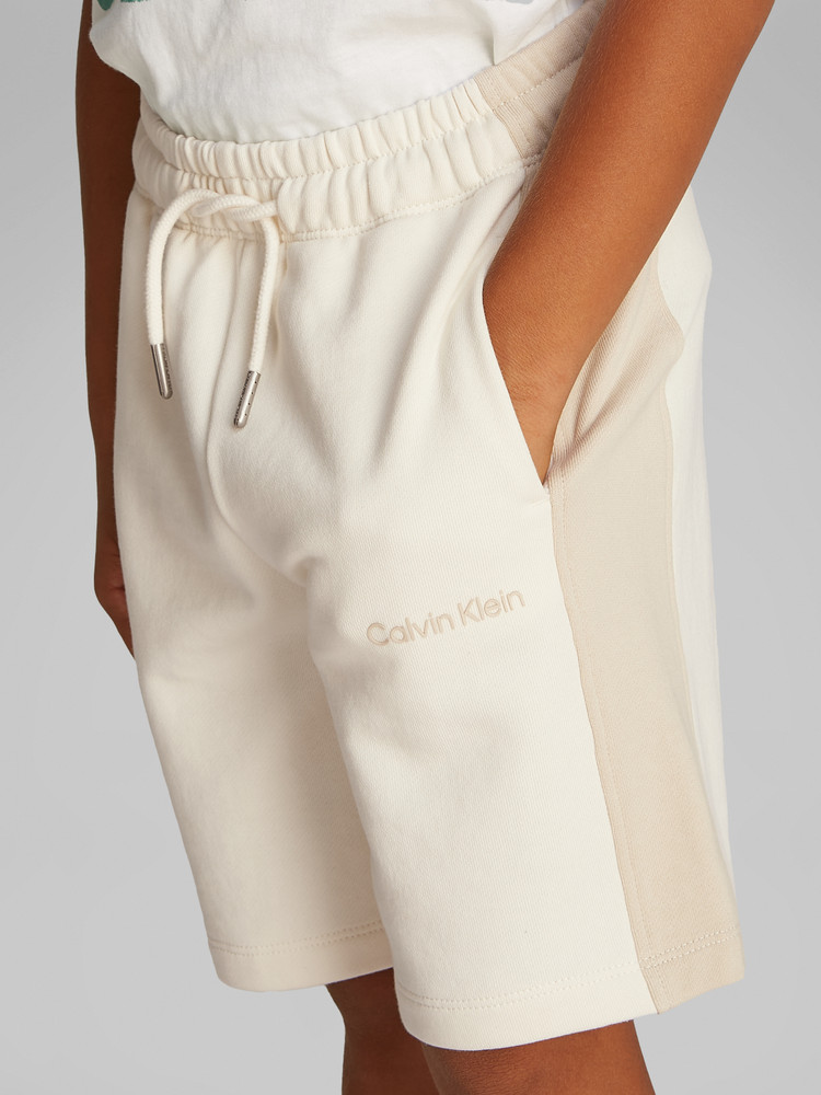 COLOR BLOCK RELAXED SHORTS Beige COLOR BLOCK RELAXED SHORTS Beige