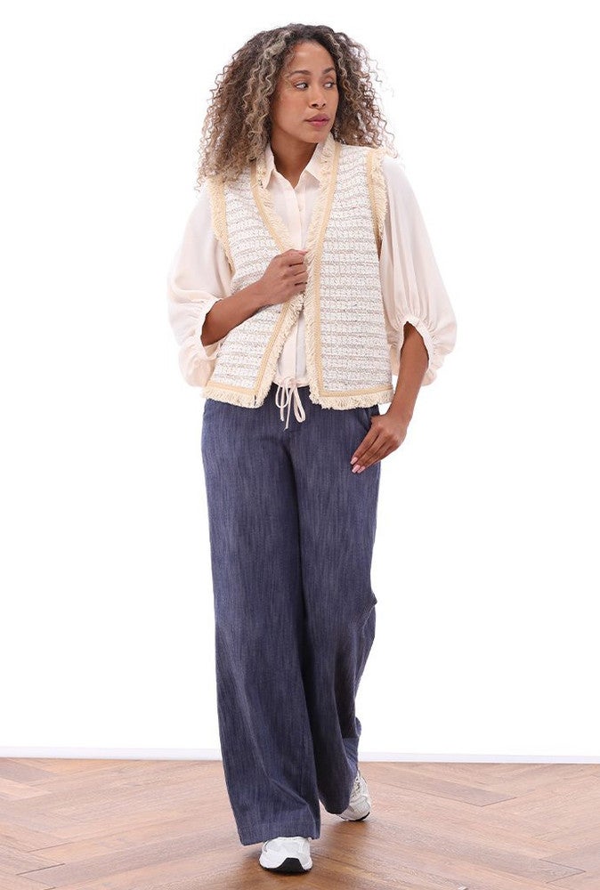 Gilet Met Franjes A873 Beige Gilet Met Franjes A873 Beige