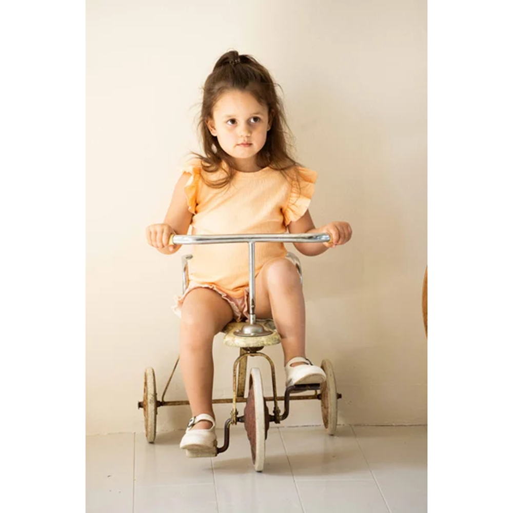 Ruffled Tee Solid Apricot Oranje Ruffled Tee Solid Apricot Oranje