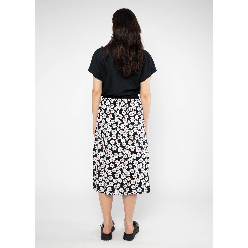 Ease of Being Zwart 1 Ease of Being Zwart 1