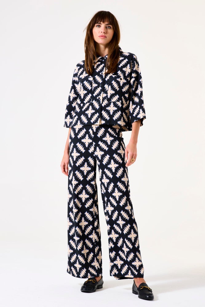 H50004 Ladies Shirt ss Zwart 1 H50004 Ladies Shirt ss Zwart 1