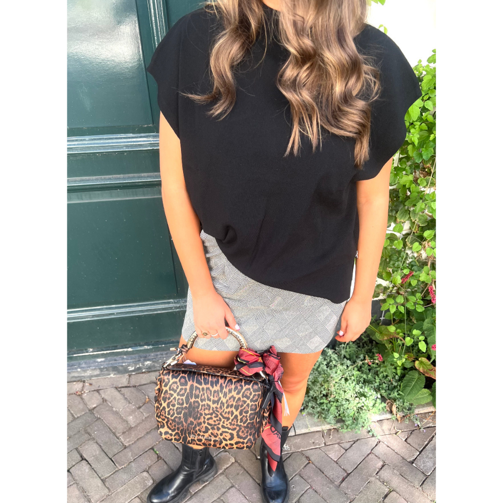 DANI ROK WSC 693 kort Zwart 1 DANI ROK WSC 693 kort Zwart 1