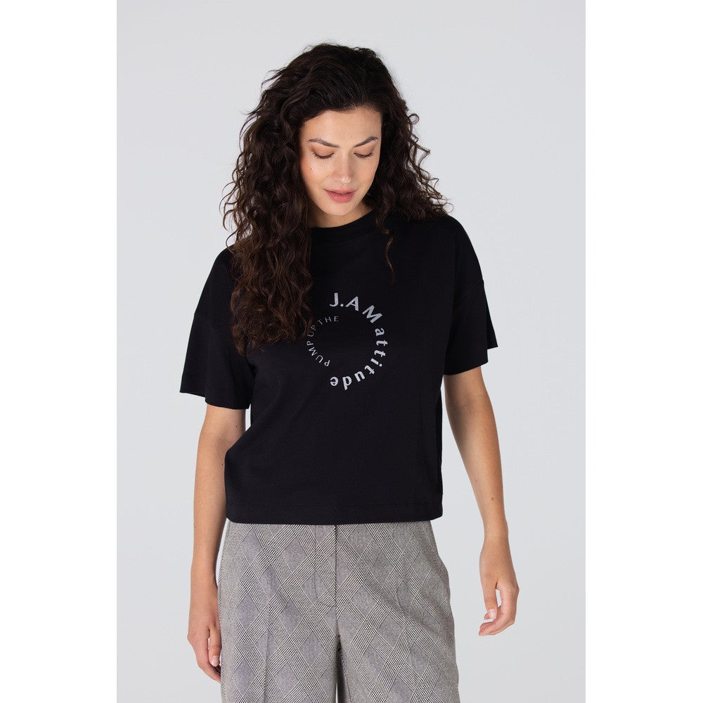 LARA SHIRT CO 138 short sleeve wide fit j.am print Zwart 1 LARA SHIRT CO 138 short sleeve wide fit j.am print Zwart 1