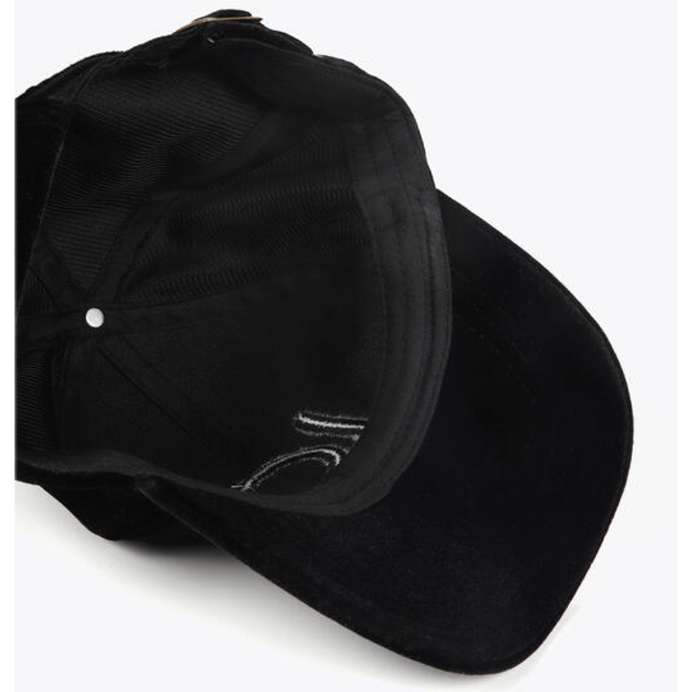 Effen Pet Met LC Logo Zwart 1 Effen Pet Met LC Logo Zwart 1