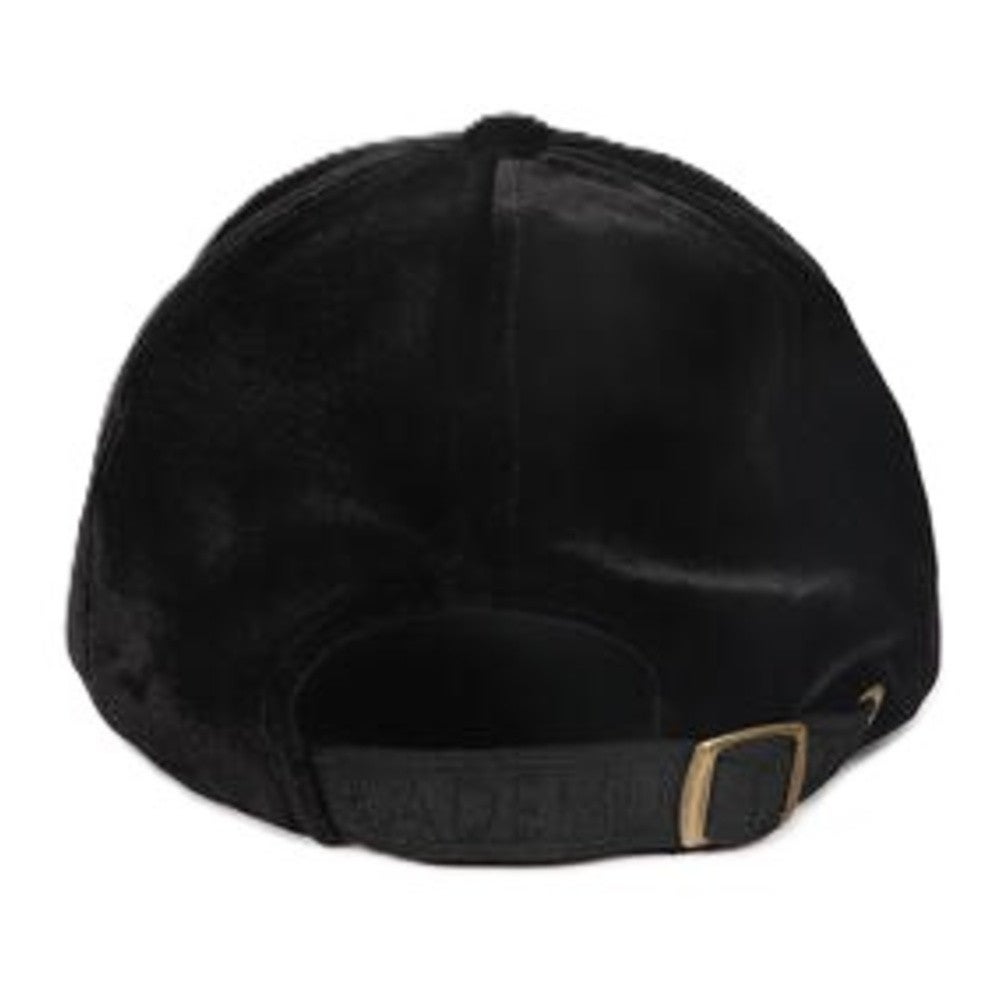 Effen Pet Met LC Logo Zwart 1 Effen Pet Met LC Logo Zwart 1