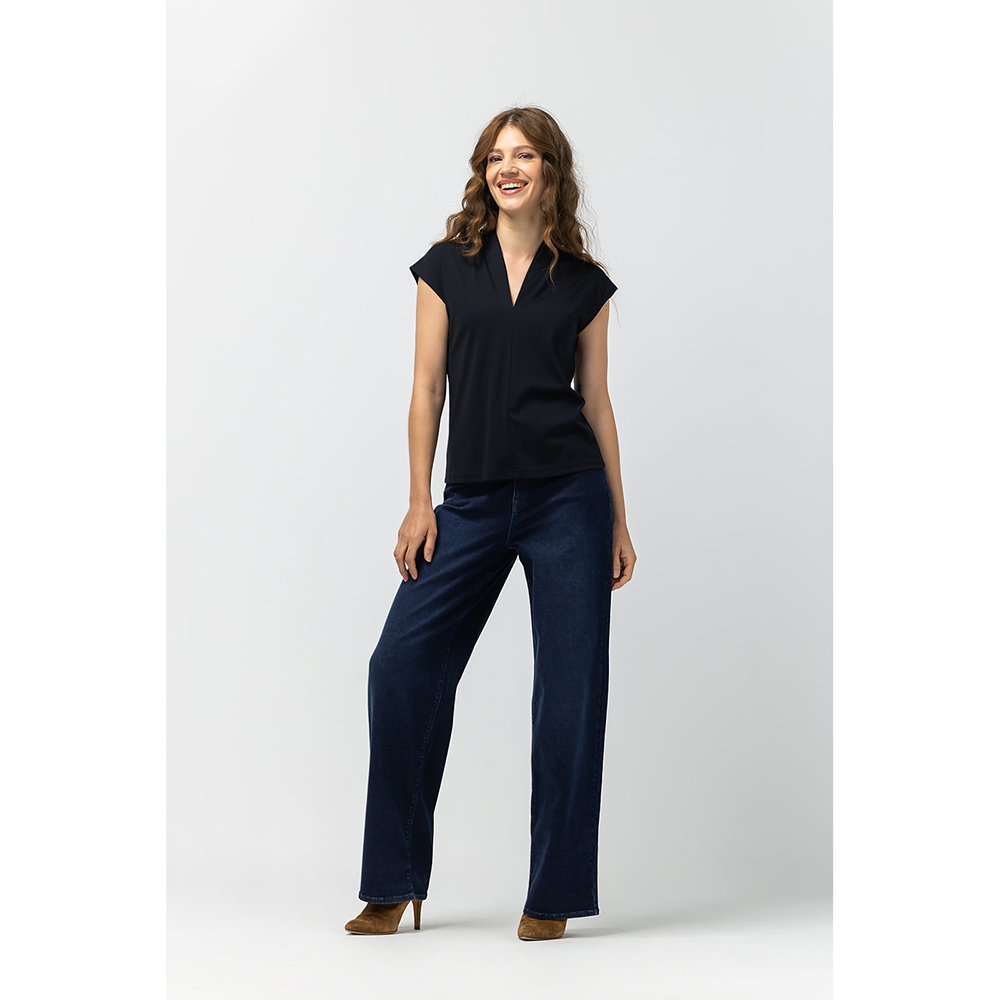 Marieke Top Zwart 1 Marieke Top Zwart 1