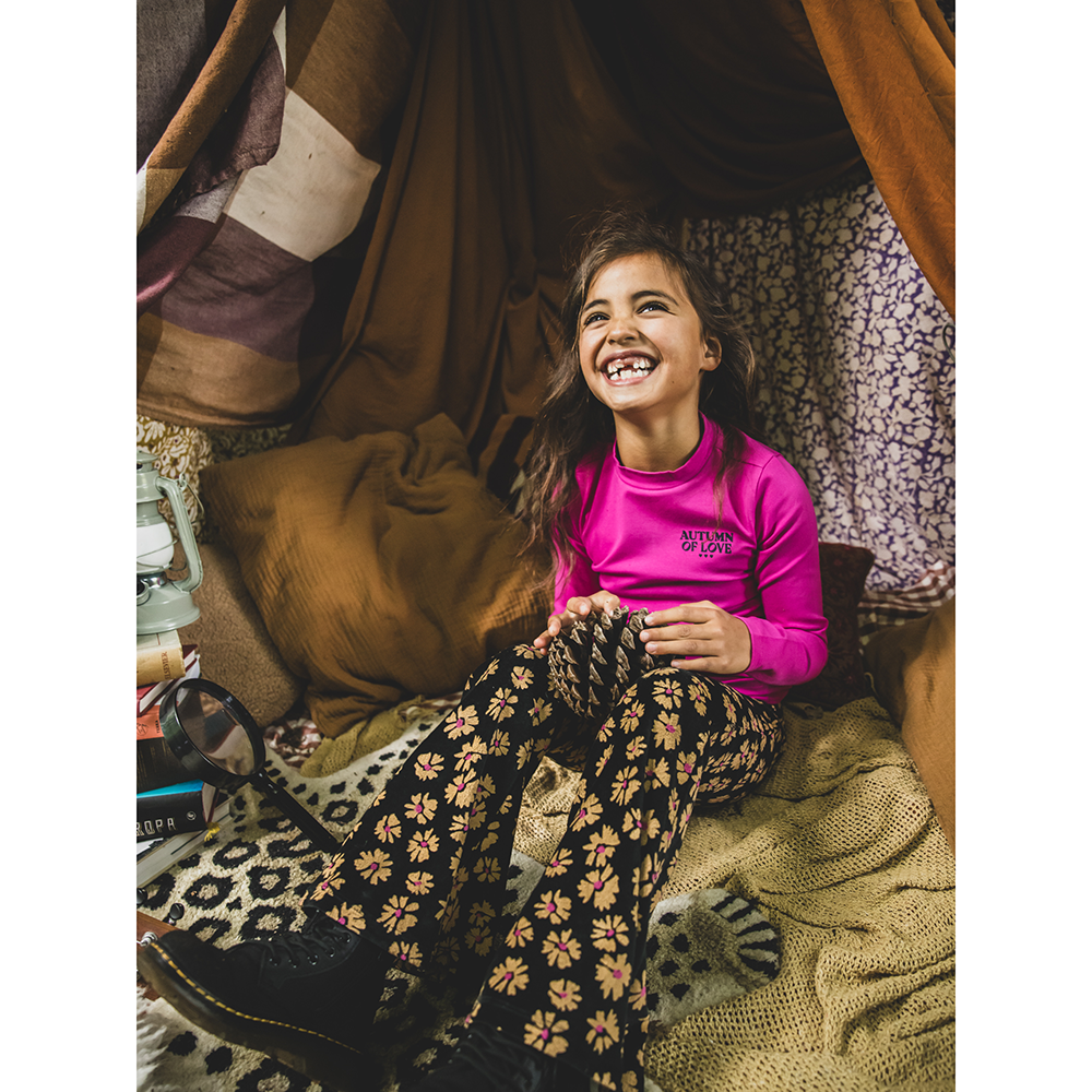 Little velvet flaire pants Daisy Multi Little velvet flaire pants Daisy Multi