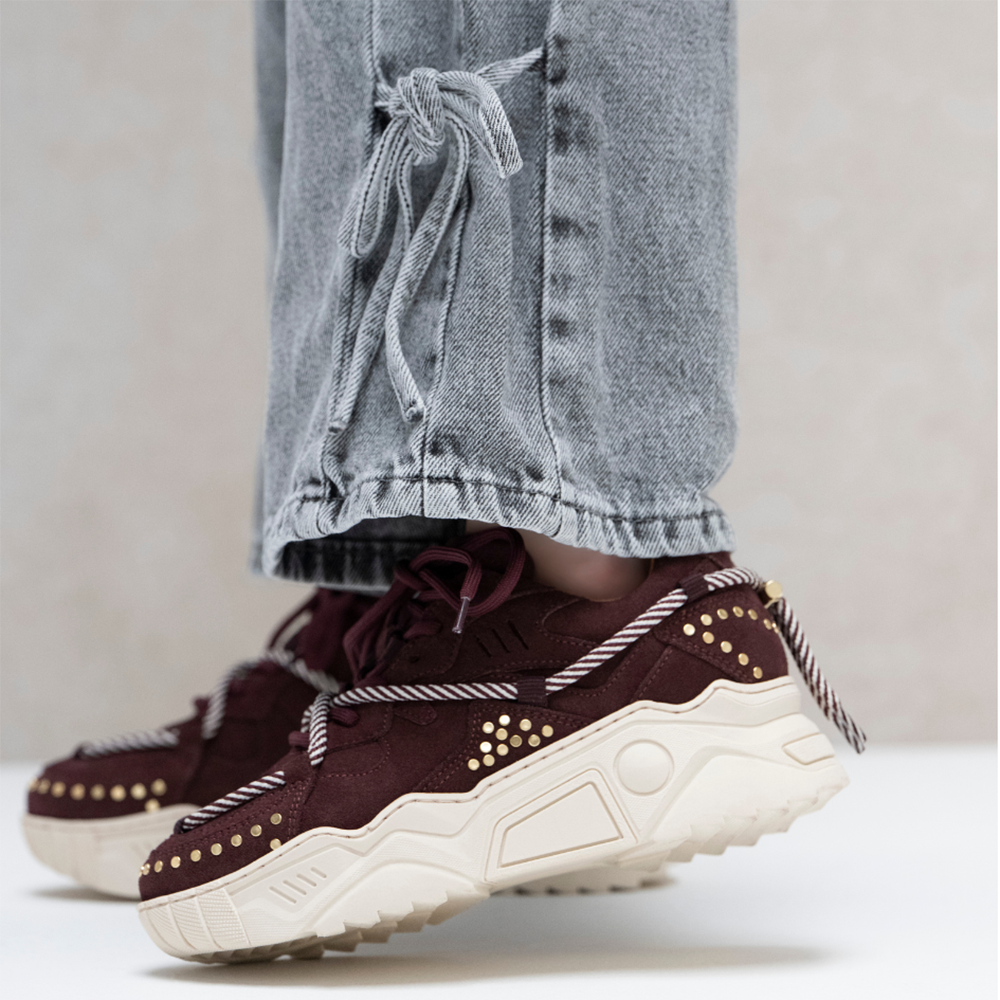 Jupiter Studs Bordeaux Jupiter Studs Bordeaux