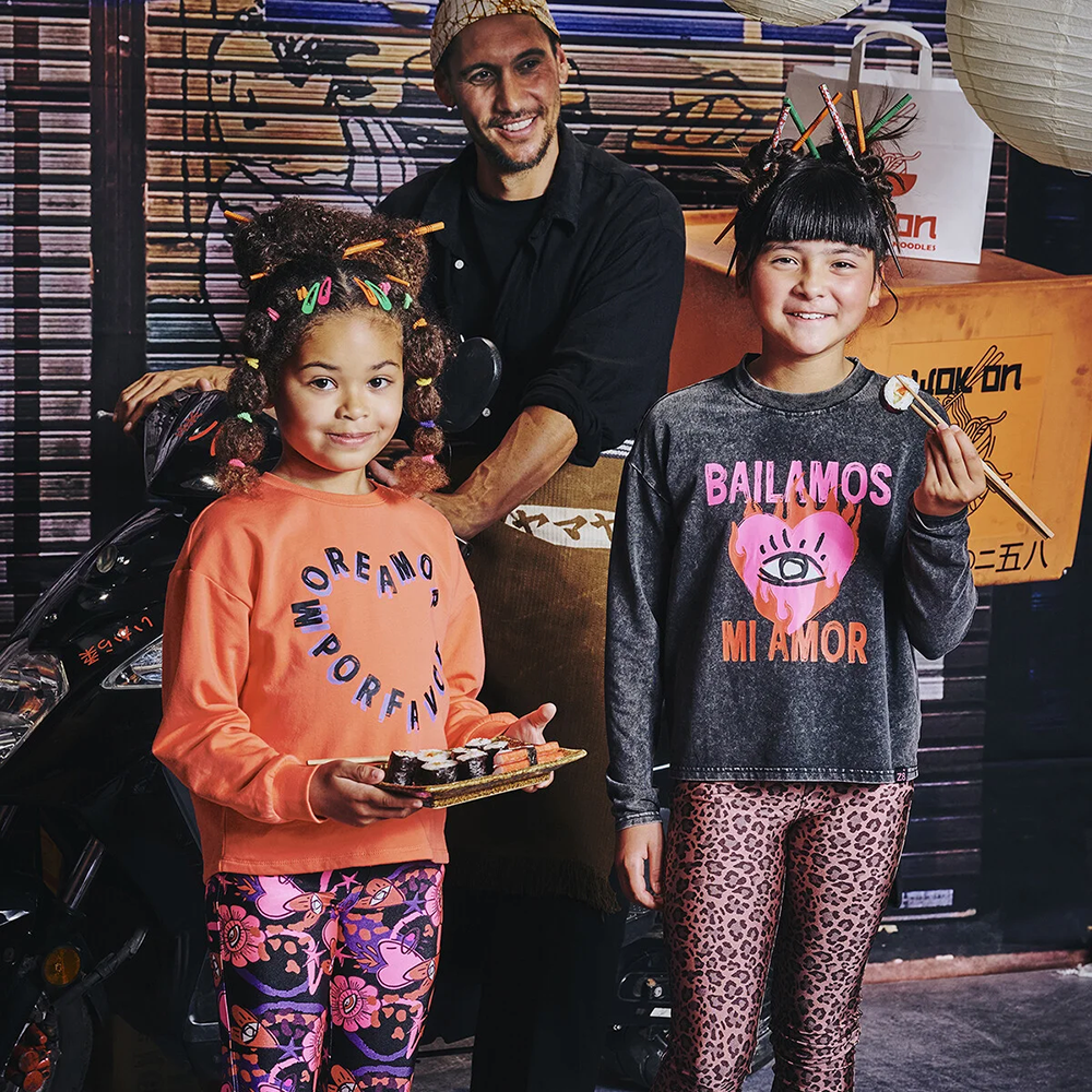 Nowella Sweater More Amore Koraal Nowella Sweater More Amore Koraal