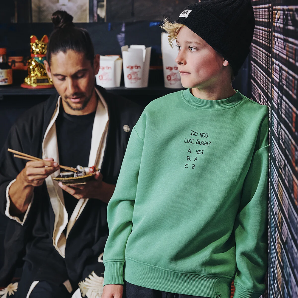 Misja Sweater Sushi Backprint Groen Misja Sweater Sushi Backprint Groen