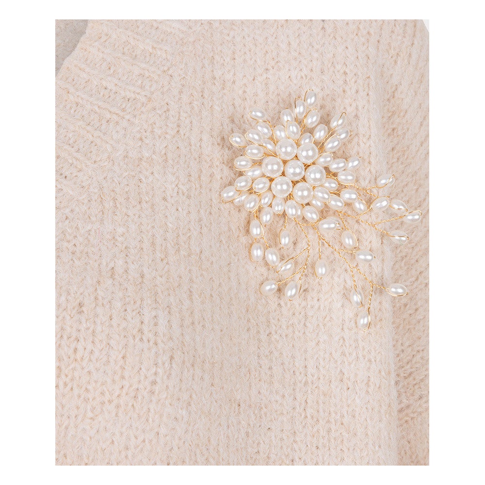 Sweater V-neck brooch Beige Sweater V-neck brooch Beige