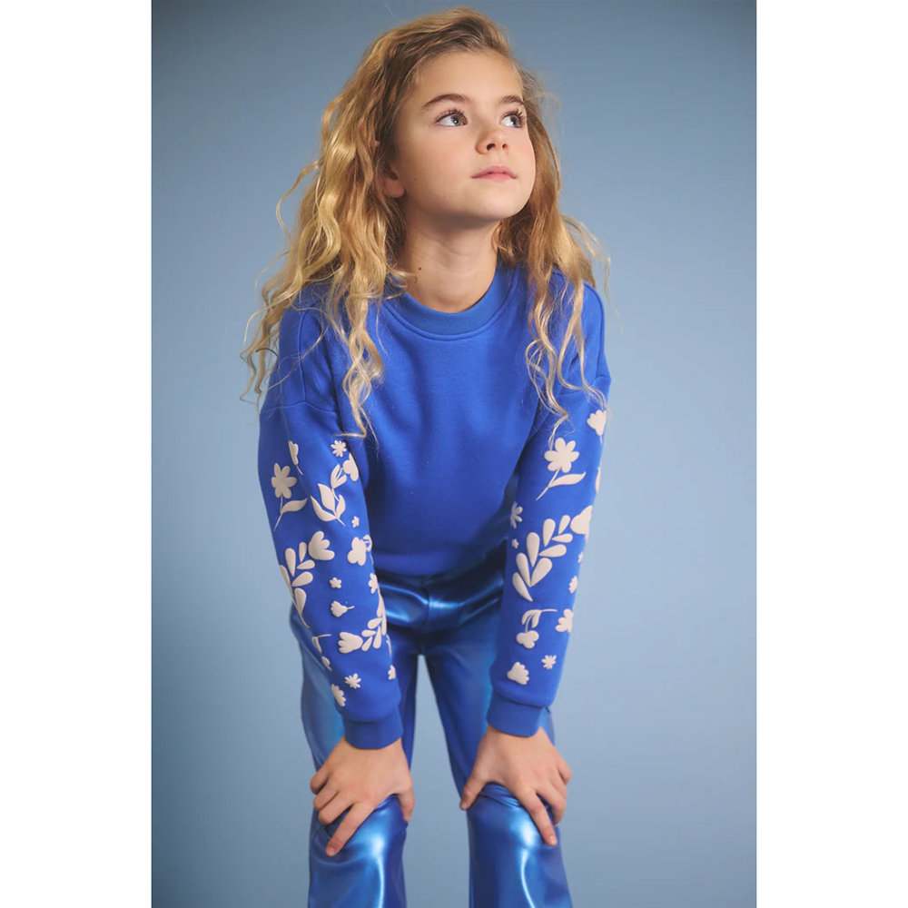 Konono Furry Sweat with Sleeveprint Blauw Konono Furry Sweat with Sleeveprint Blauw