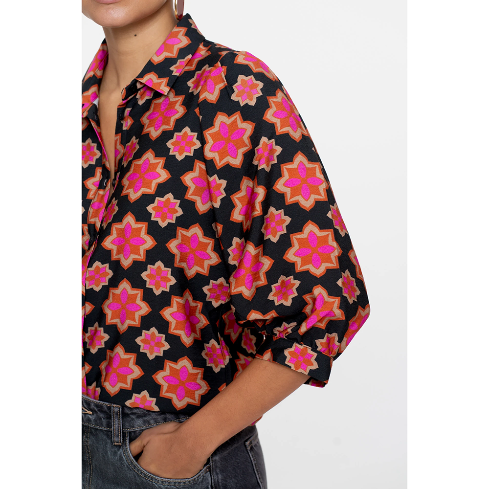 Retro Print Blouse Zwart 1 Retro Print Blouse Zwart 1