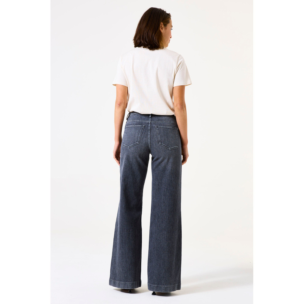 249 Celia Wide Jeans Zwart 1 249 Celia Wide Jeans Zwart 1
