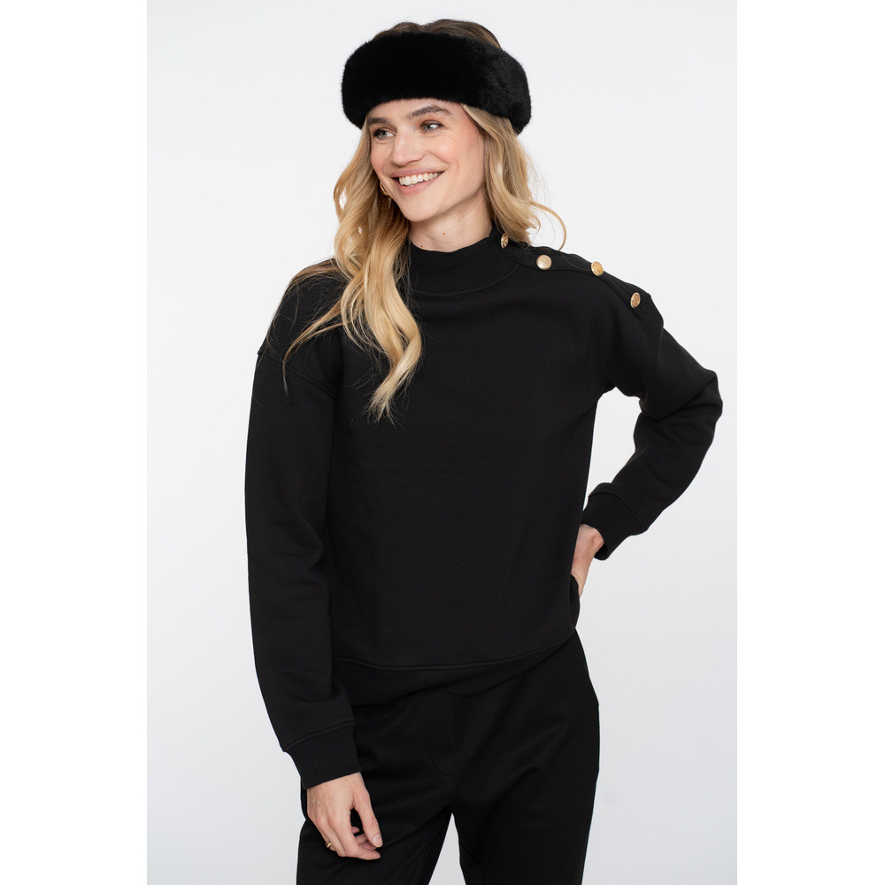 Sweater with buttons at shoulder Zwart 1 Sweater with buttons at shoulder Zwart 1