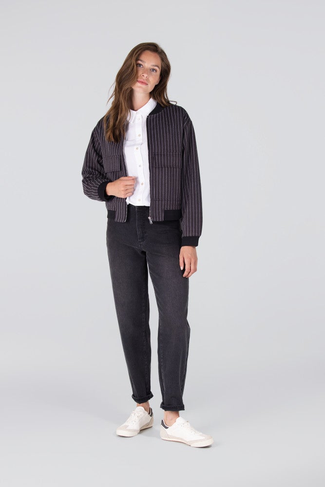 HONEY JASJE PS 255 bomberjacket Zwart 1 HONEY JASJE PS 255 bomberjacket Zwart 1