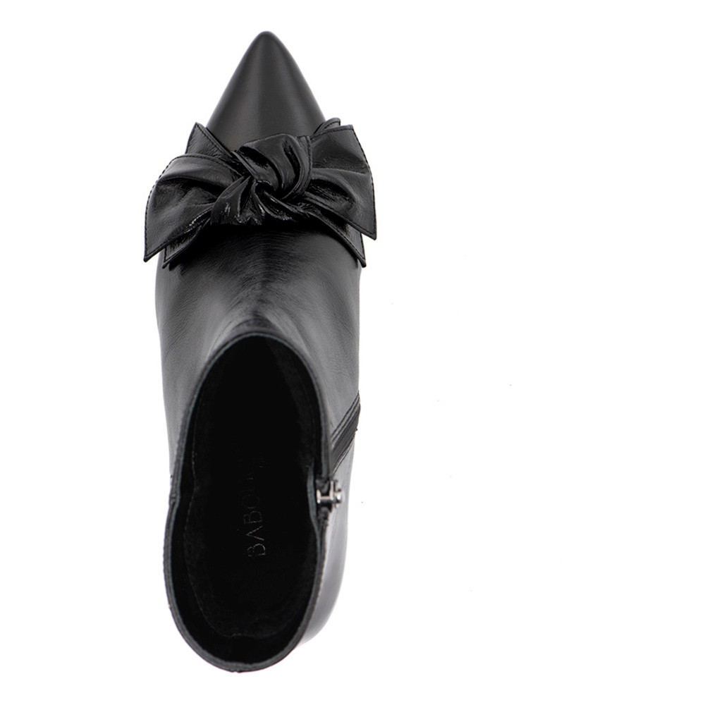 Trish-1 Zwart 1 Trish-1 Zwart 1