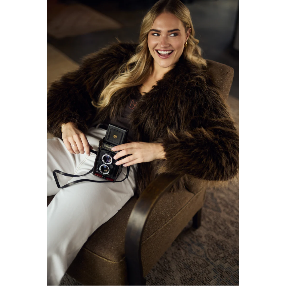 Lori jacket Bruin 1 Lori jacket Bruin 1