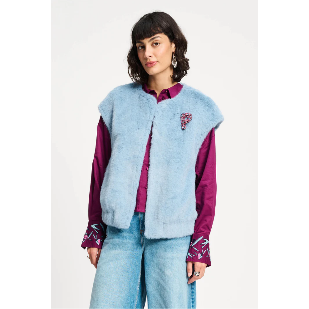 GILET - Fur Misty Blue Blauw GILET - Fur Misty Blue Blauw