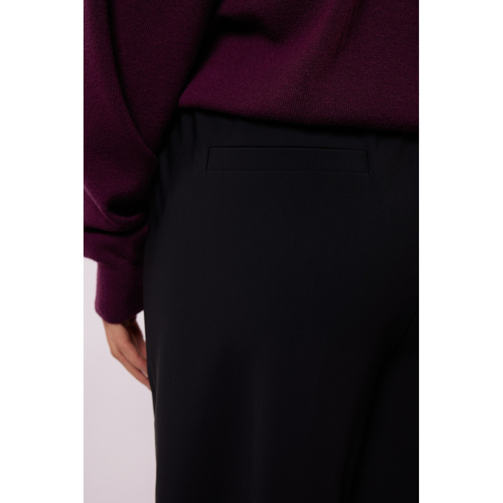 Samara pants Zwart 1 Samara pants Zwart 1