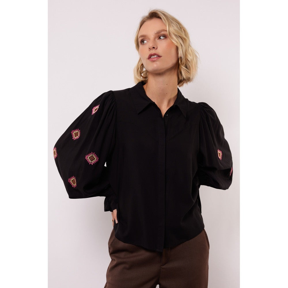 Fayra blouse Zwart 1 Fayra blouse Zwart 1