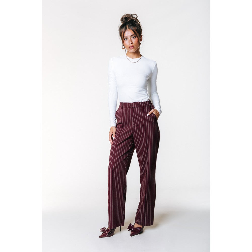 Rus Pinstripe Straight Pintuck Pants Rood Rus Pinstripe Straight Pintuck Pants Rood